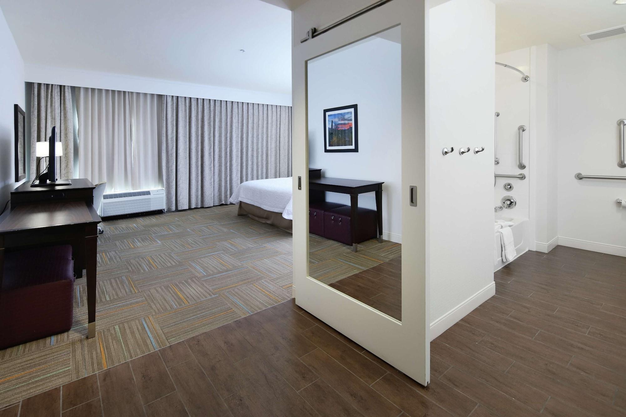 Hampton Inn & Suites Phoenix/Tempe Eksteriør billede