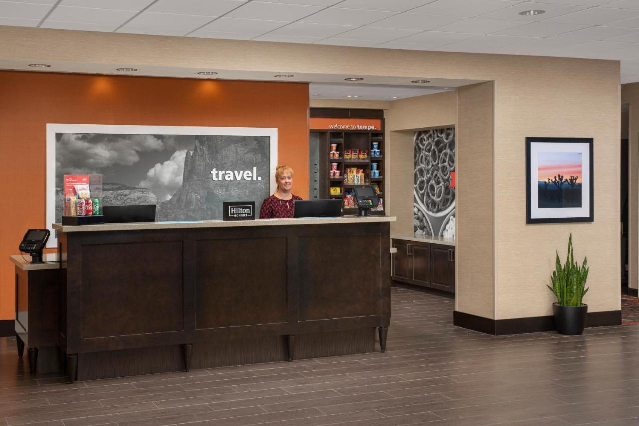 Hampton Inn & Suites Phoenix/Tempe Eksteriør billede